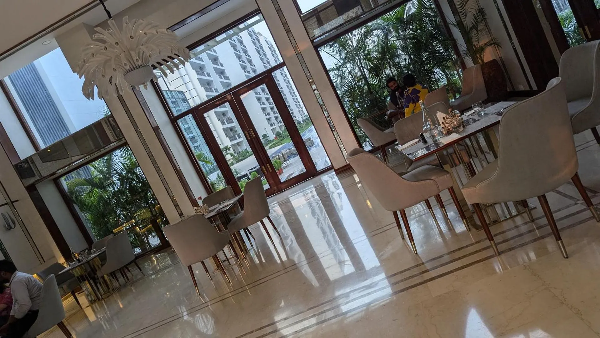 New 1Bhk At Central Park, Sohna Road, Ayaansh Resort Gurgaon Indie